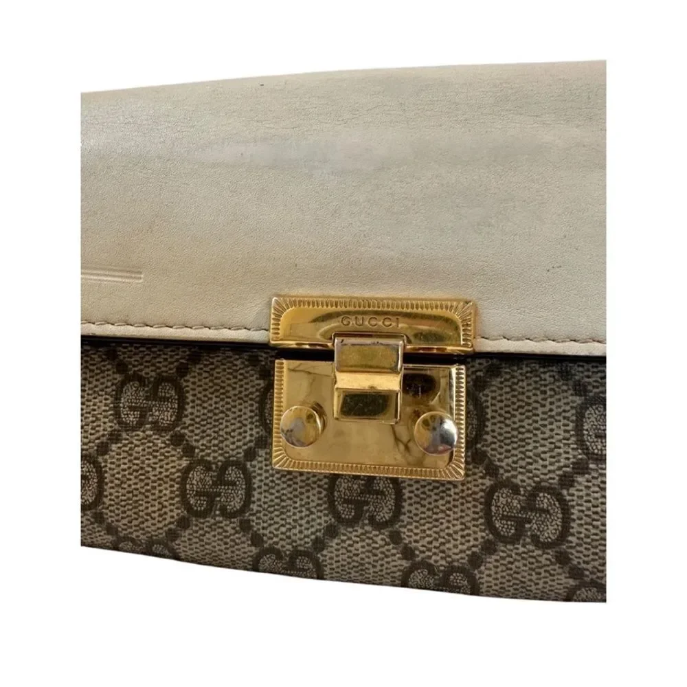 Gucci chic clutch